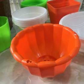 Các loại chậu nhựa treo